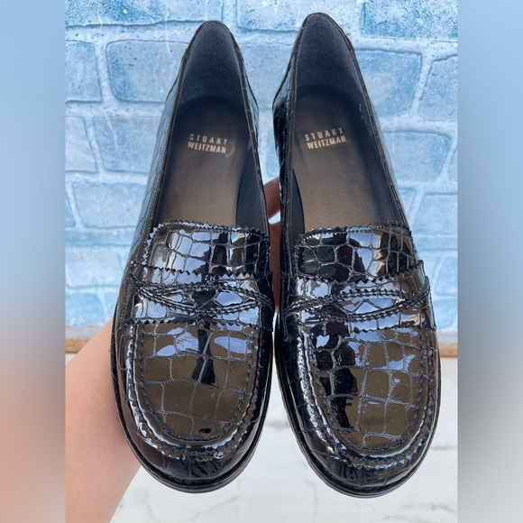 stuart weitzman croc embossed patent leather loafers size 8 - Picture 6 of 11